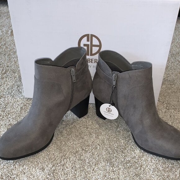 Giani Bernini Artemyss Gray Ankle Boots/Bootie -Women's size 9 M - So CUTE! New! - Picture 2 of 4